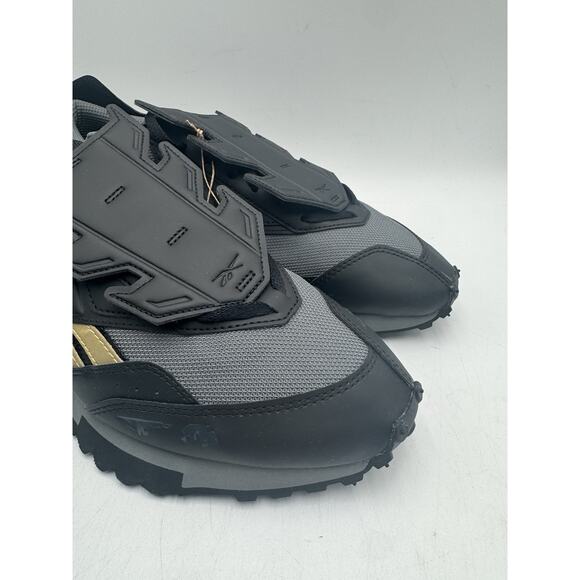 Reebok LX 2200 BATMAN Men's NEW Athletic Shoe Black/Grey US Size 6M - Picture 2 of 9